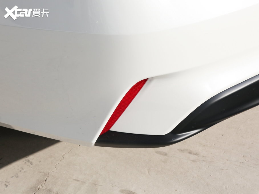 2023͸ 2.0L e:HEV JƼ