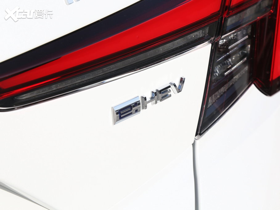 2023͸ 2.0L e:HEV JƼ