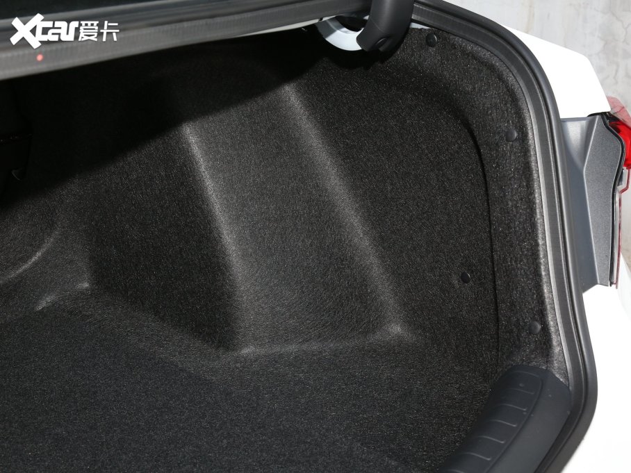 2023͸ 2.0L e:HEV JƼ