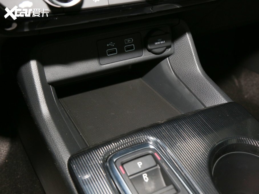 2023͸ 2.0L e:HEV JƼ