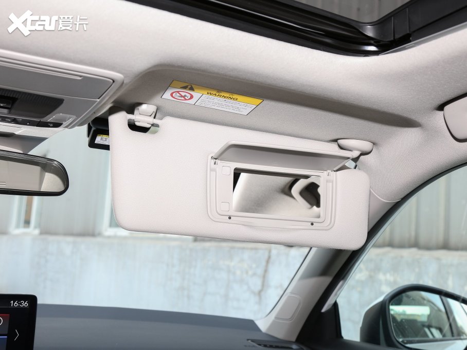 2023͸ 2.0L e:HEV JƼ