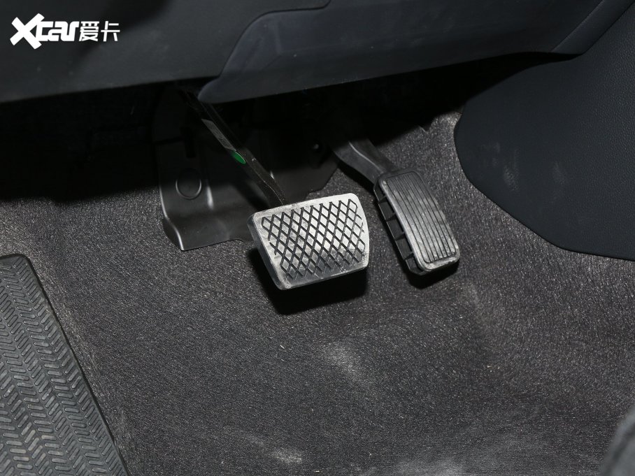 2023͸ 2.0L e:HEV JƼ