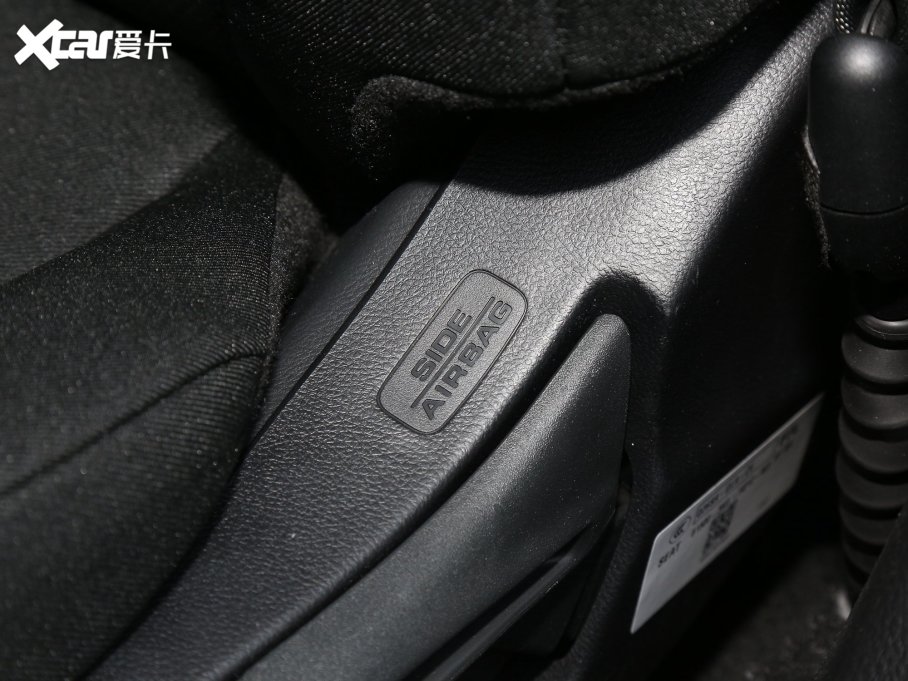 2023͸ 2.0L e:HEV JƼ