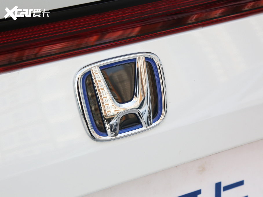 2023͸ 2.0L e:HEV JA