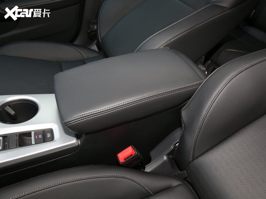 2023͸ 2.0L e:HEV JA