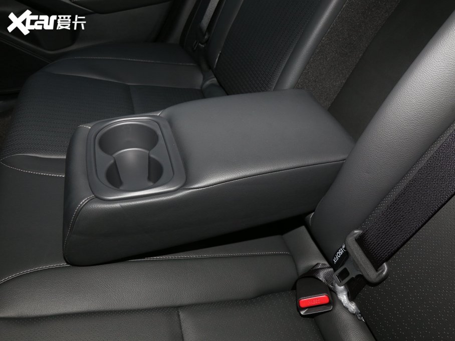 2023͸ 2.0L e:HEV JA