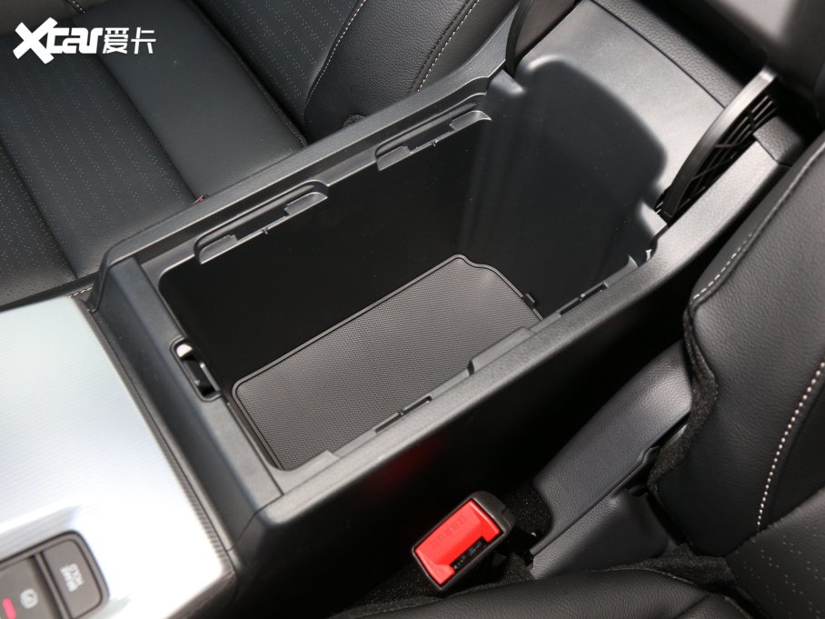 2023͸ 2.0L e:HEV JA