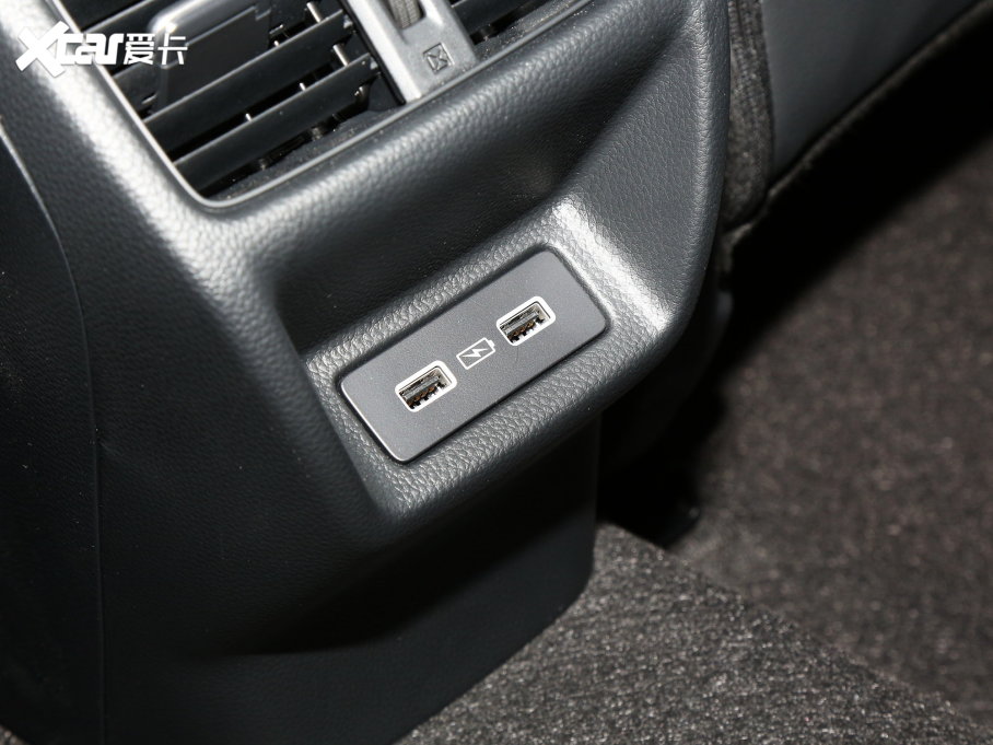 2023͸ 2.0L e:HEV JA