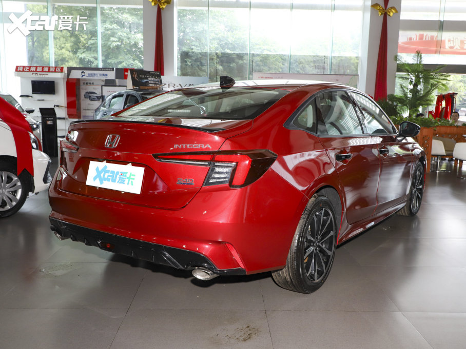 2023͸ 240TURBO CVTҹƼ