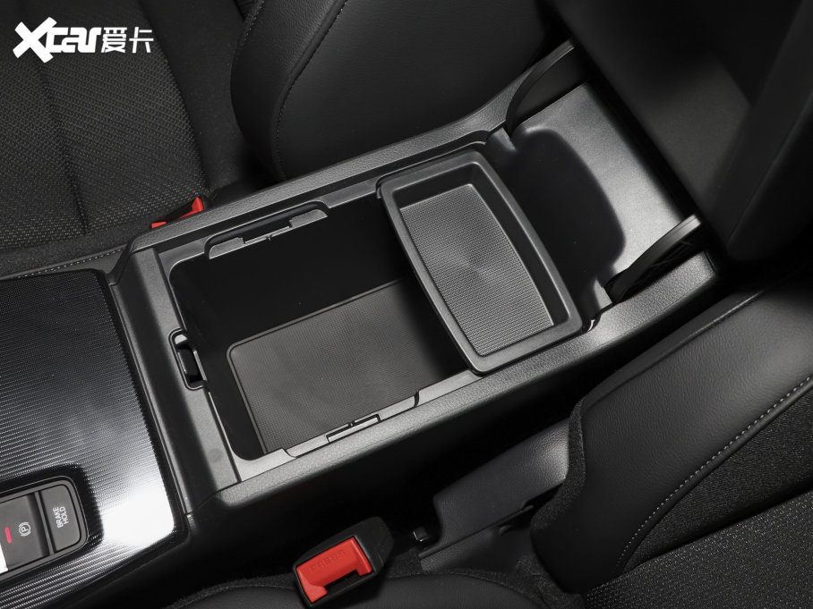 2023͸ 240TURBO CVTҹƼ