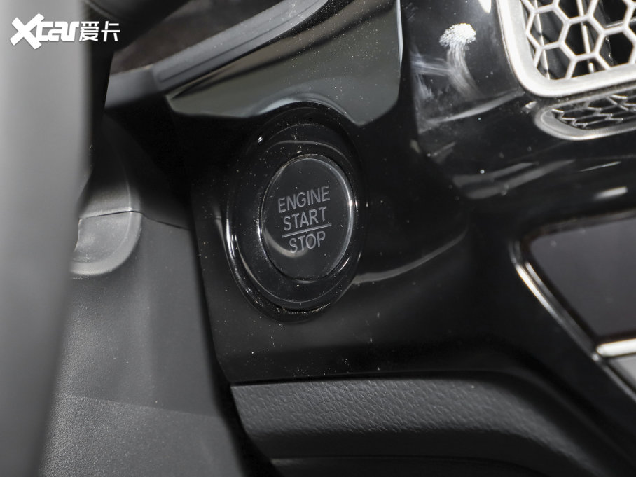 2023͸ 240TURBO CVTҹƼ