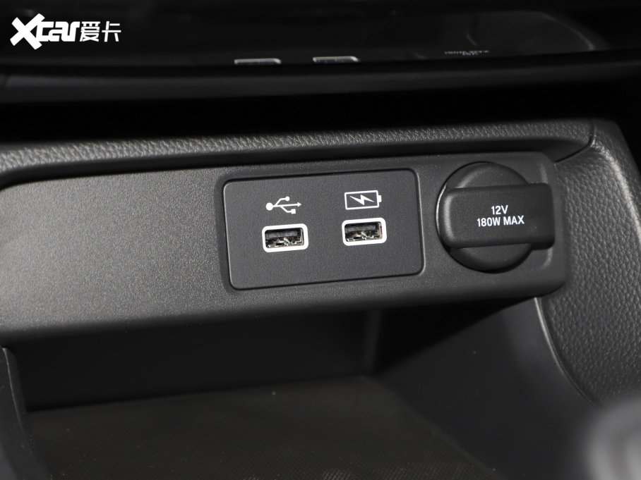 2023͸ 240TURBO CVTҹƼ