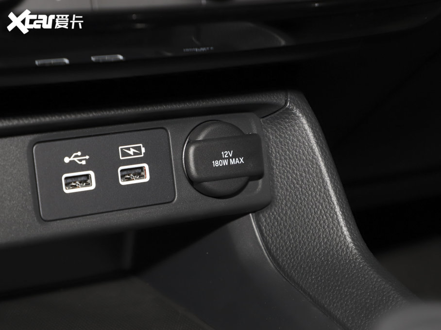 2023͸ 240TURBO CVTҹƼ