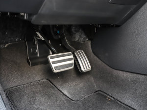 20232.0L e:HEV J п؅^