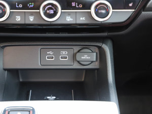 20232.0L e:HEV J п؅^