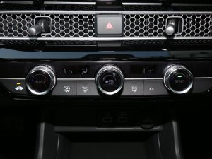 2023款2.0L e:HEV 锐·科技版 空调调节
