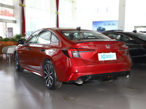 2023款240TURBO CVT幻夜·科技版 左后45度