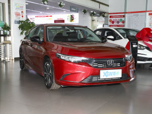 2023款240TURBO CVT幻夜·科技版 右前45度