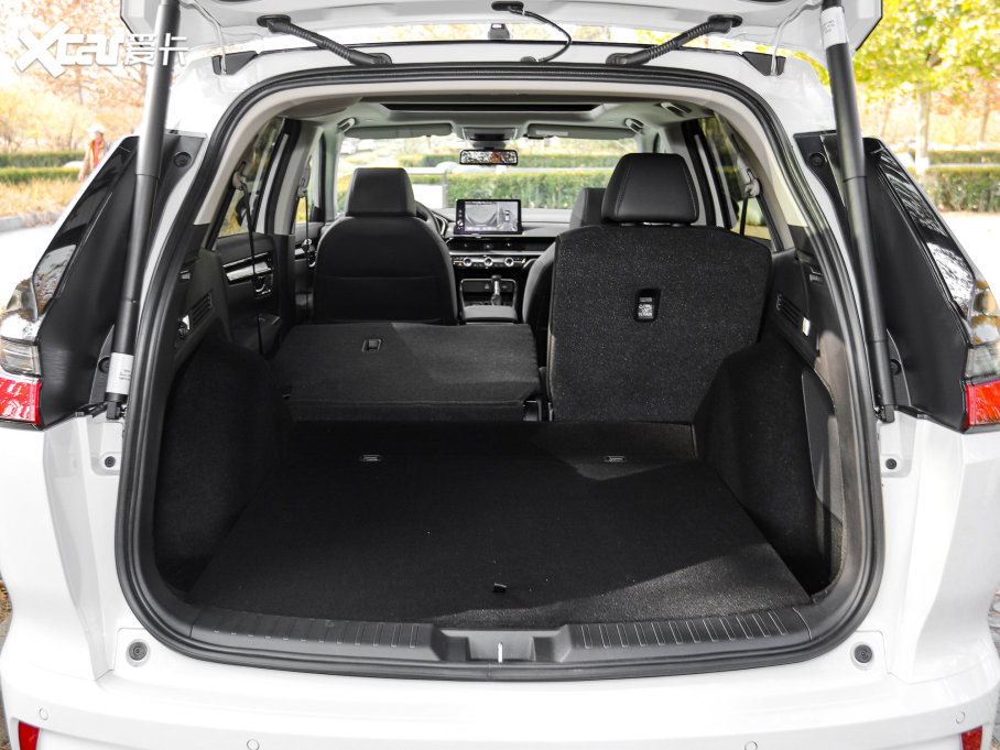 2023���Ӱ 240TURBO ��������� 5��