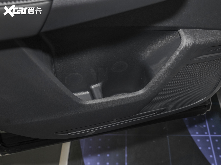 2023Ӱ 240TURBO (q)APRO 7