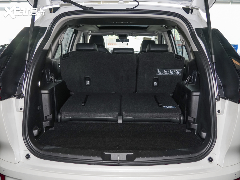 2023Ӱ 240TURBO (q)APRO 7