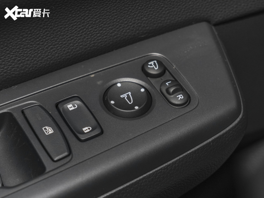 2023Ӱ 240TURBO (q)APRO 7