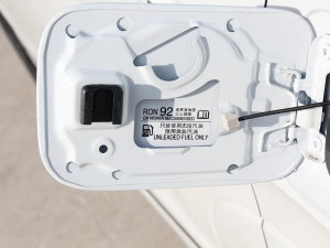 2023240TURBO (q)F 5 (x)(ji)^