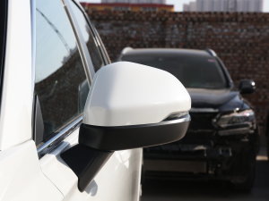 2023240TURBO (q)F 5 (x)(ji)^