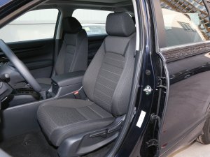 2023款240TURBO 两驱精英版 5座 主驾驶座椅