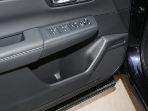 2023240TURBO 򌾫Ӣ 5 ǰTg