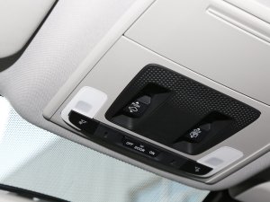 2023240TURBO 򌾫Ӣ 5 п؅^