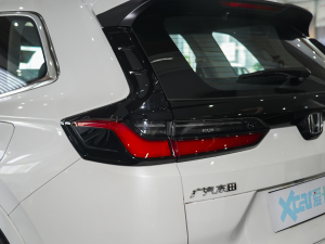 2023款240TURBO 两驱豪华版PRO 7座 尾灯