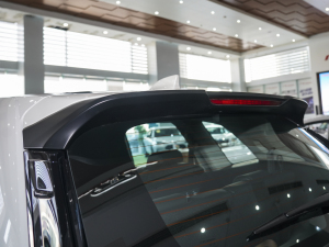 2023240TURBO APRO 7 ^