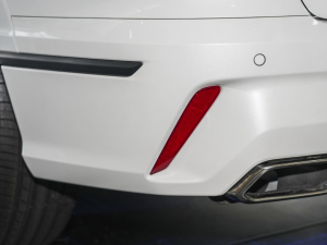 2023240TURBO APRO 7 ^