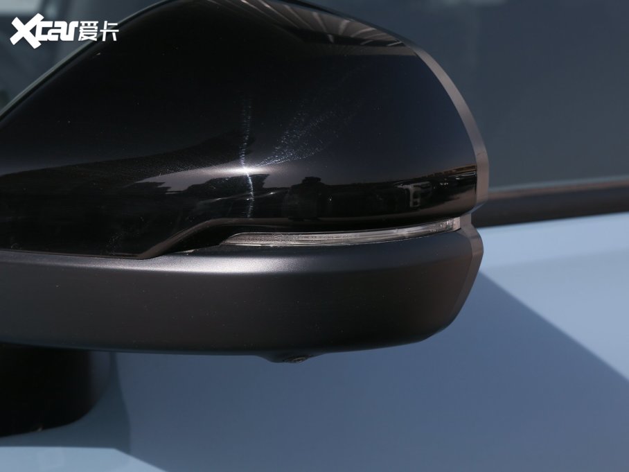 2023ZR-V  e:HEV 2.0L J