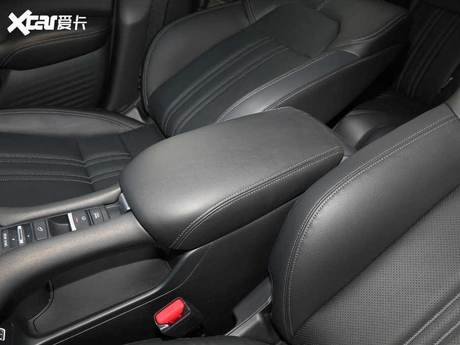 2023ZR-V  e:HEV 2.0L J