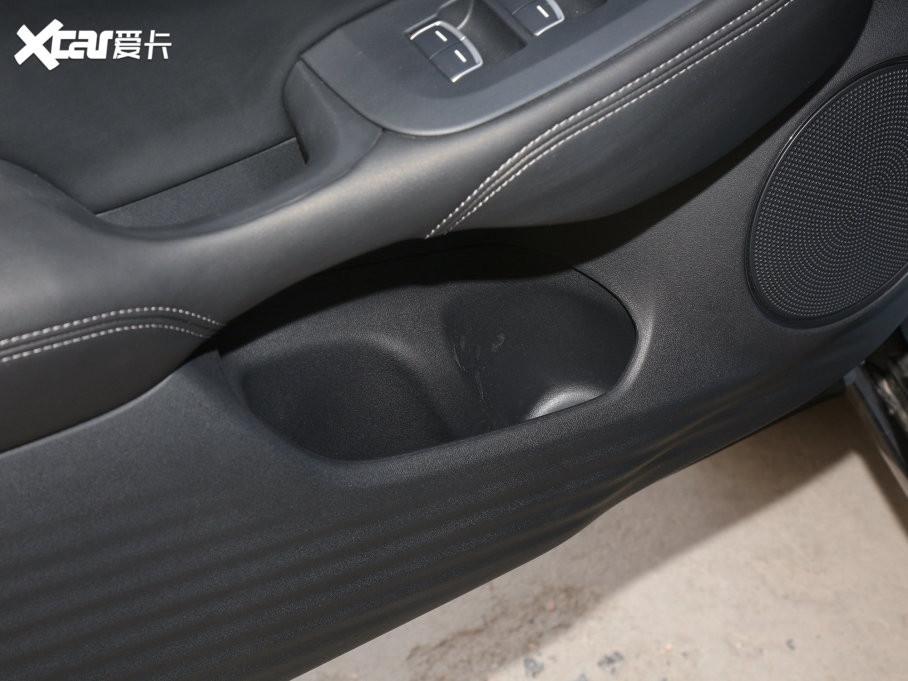 2023ZR-V  e:HEV 2.0L J