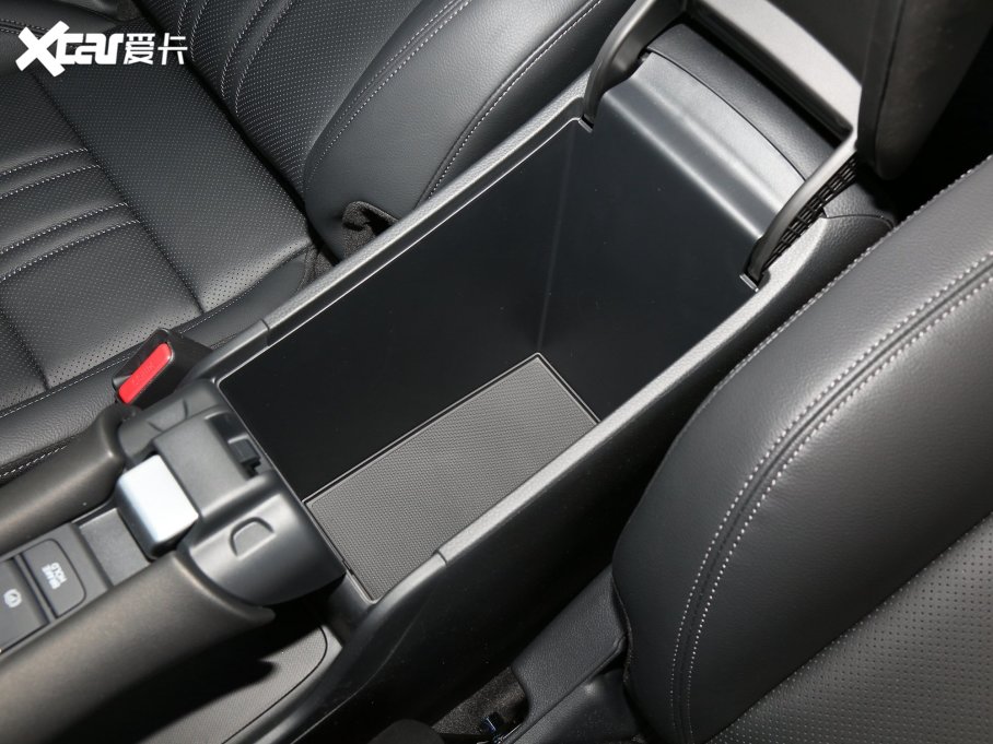 2023ZR-V  e:HEV 2.0L J