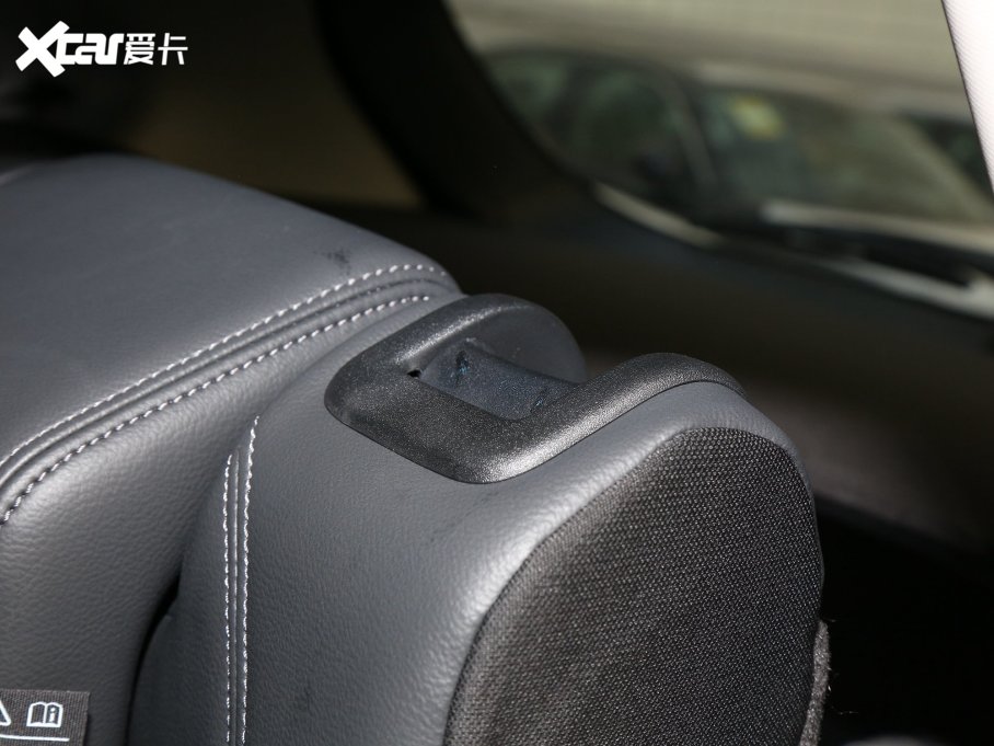 2023��ZR-V ���� e:HEV 2.0L �J��������