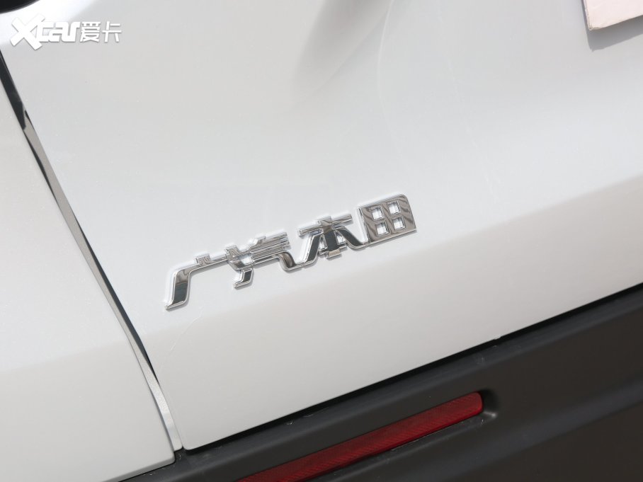 2023��ZR-V ���� e:HEV 2.0L �J�����A��