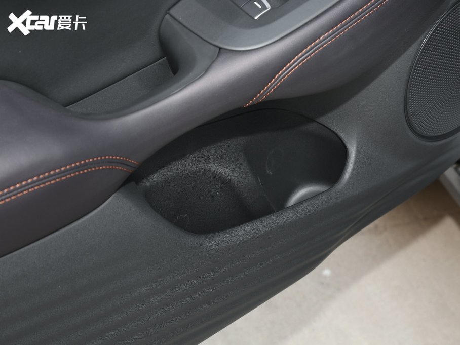 2023ZR-V  e:HEV 2.0L JA