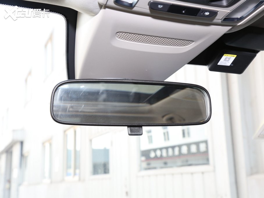 2023ZR-V  e:HEV 2.0L JA