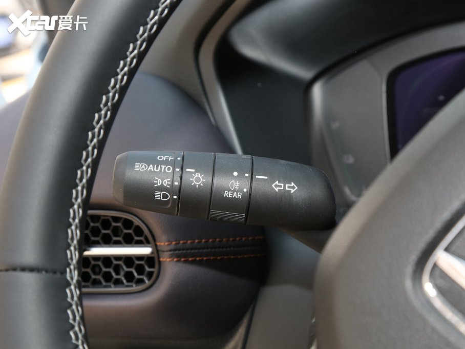 2023ZR-V  e:HEV 2.0L JA