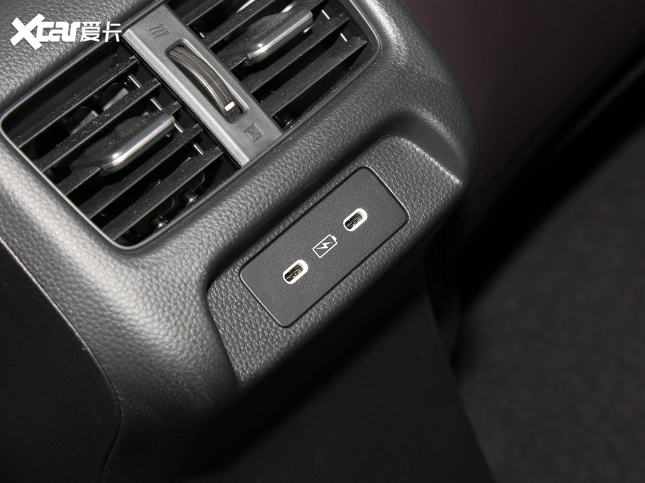 2023ZR-V  e:HEV 2.0L JA