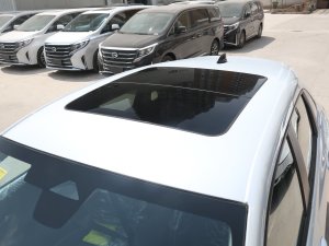 2023款e:HEV 2.0L 锐·豪华版 车顶