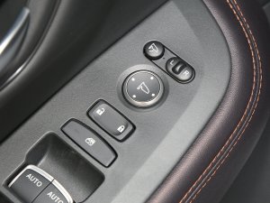 2023e:HEV 2.0L JA п؅^