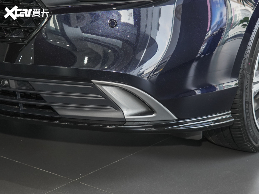 2023wԴ 2.0L e:PHEV F