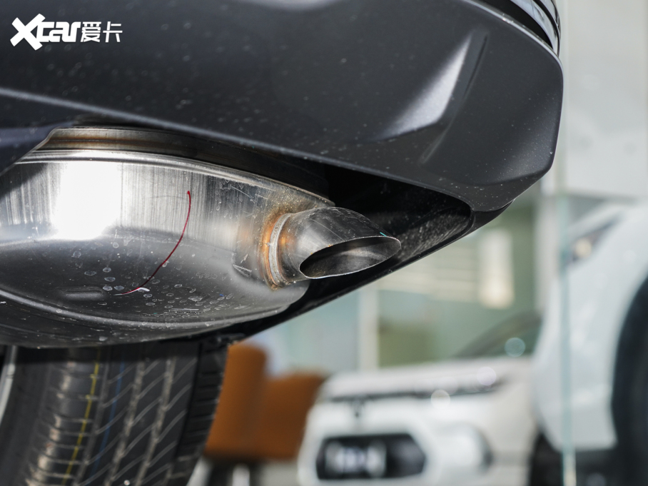 2023wԴ 2.0L e:PHEV F