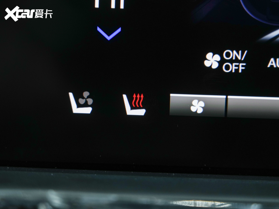 2023wԴ 2.0L e:PHEV F