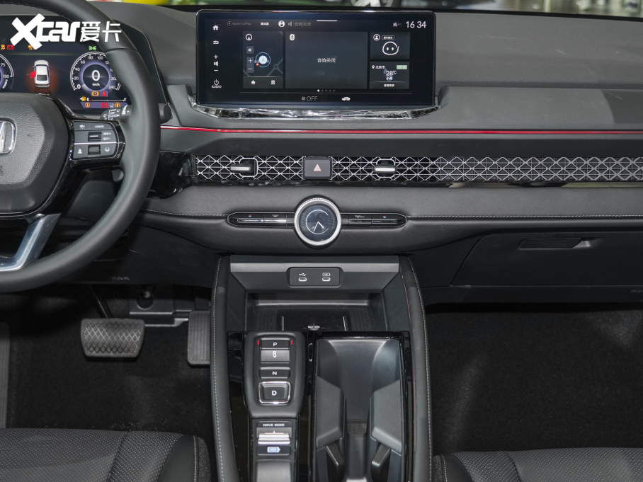 2023wԴ 2.0L e:PHEV F